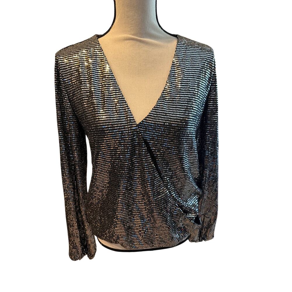 ⭐️ Women’s I.N.C. Silver Surplice Top Size Medium Sparkly Blingy Disco